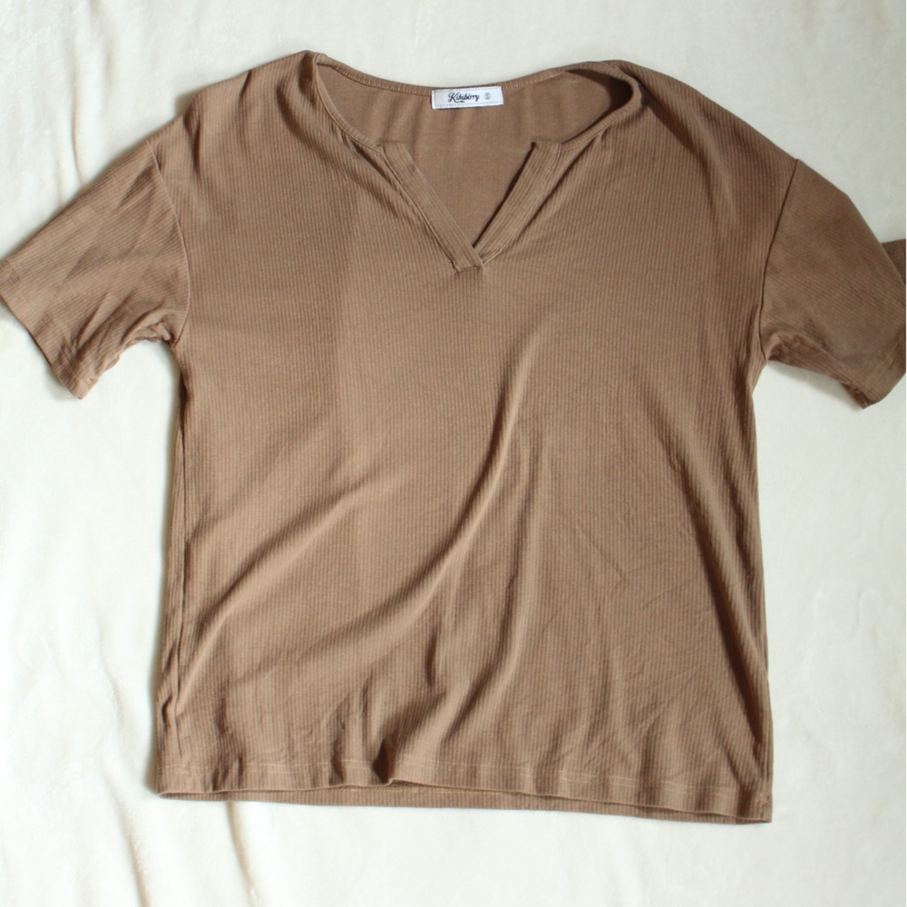 Amazon Women's Short Sleeve Tee - Tan